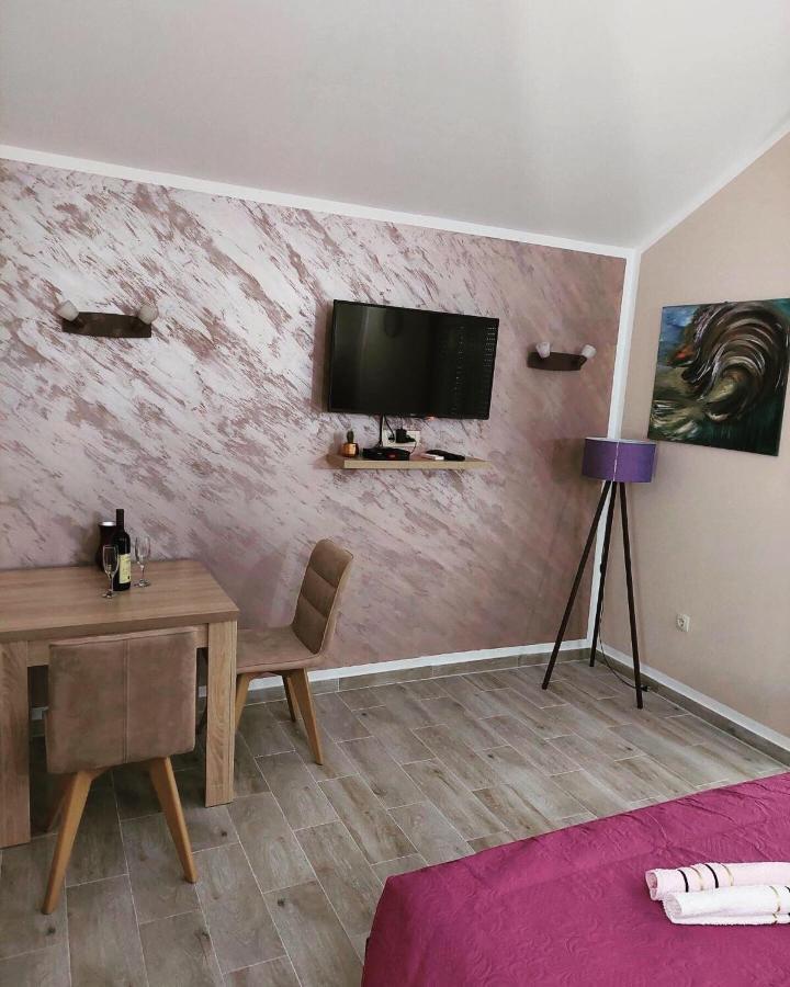 Studio Elena Tivat Bagian luar foto